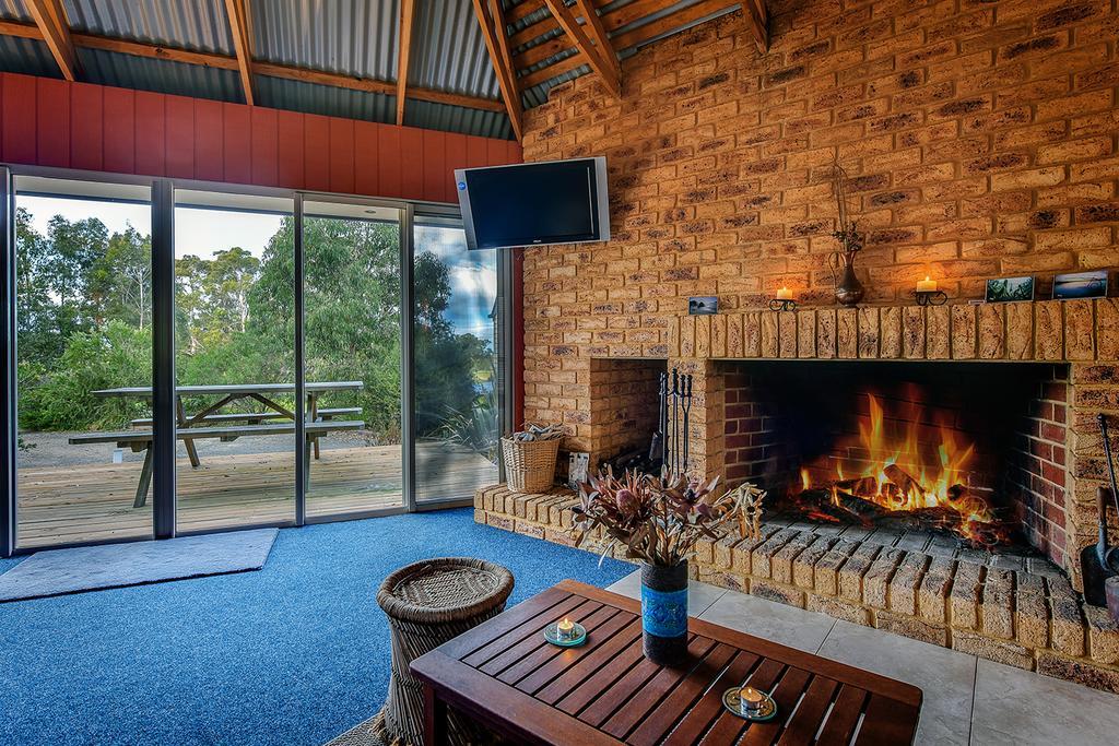 Waverley House Cottages Lakes Entrance Exterior foto