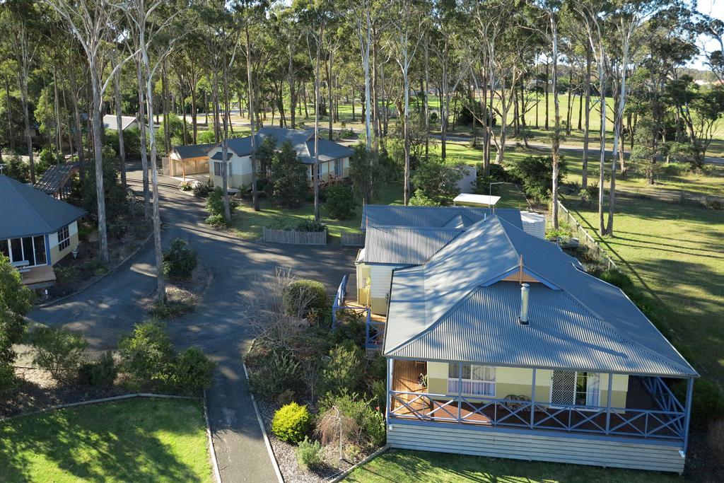 Waverley House Cottages Lakes Entrance Exterior foto